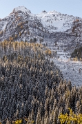 La prima neve autunnale al Calvi-60